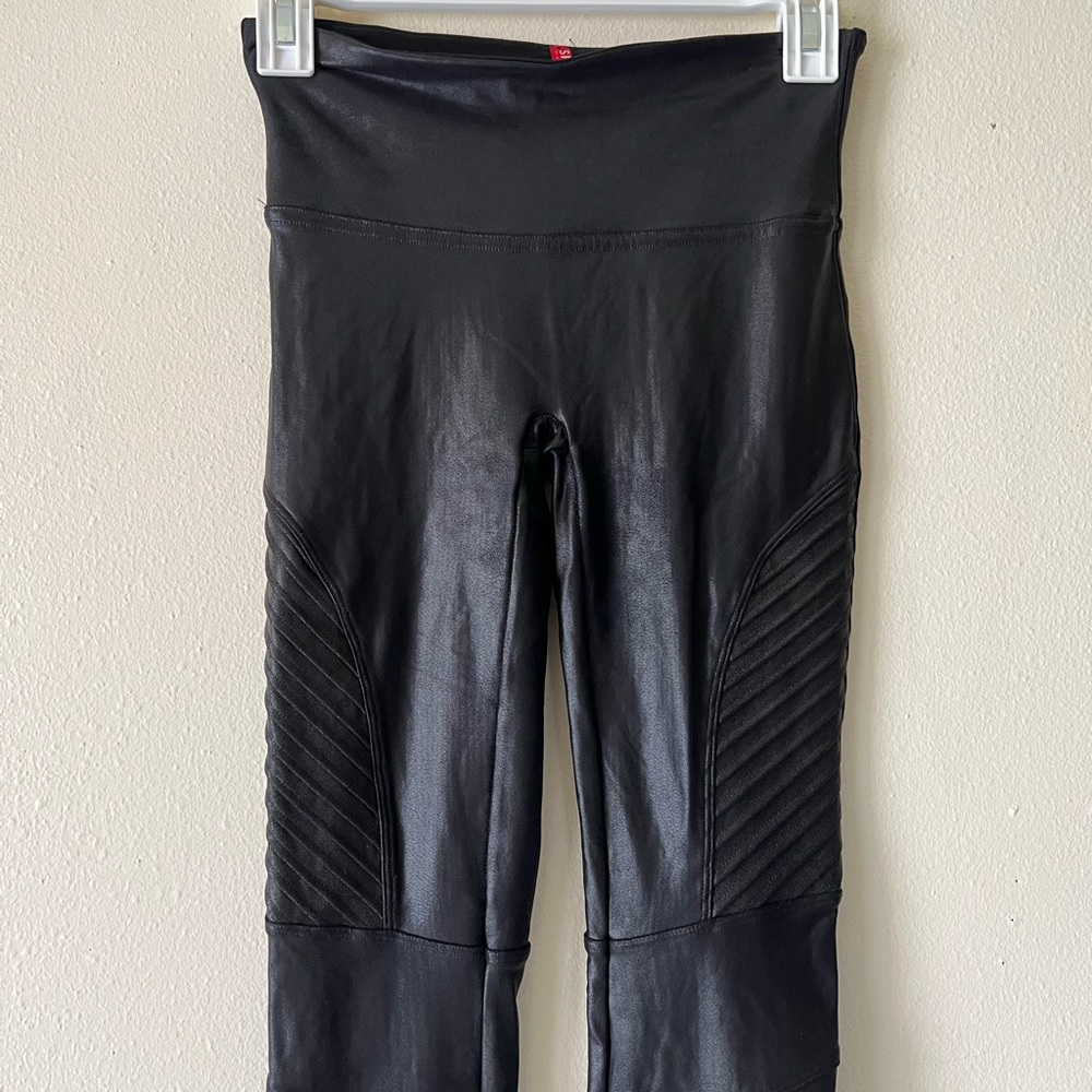 spanx faux leather moto leggings